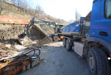 OBNOVA LJUBLJANSKE CESTE RAKEK 03 FOTO LJUBO VUKELIČ